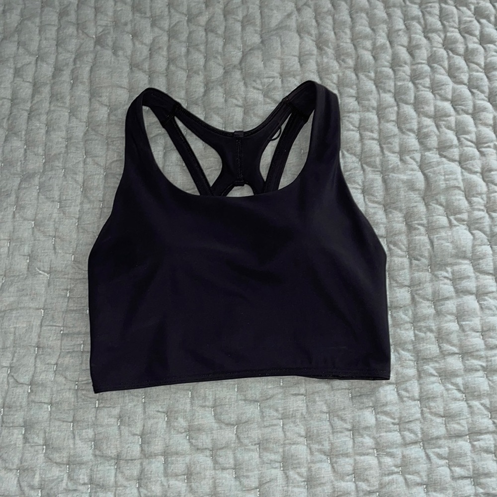 Lululemon Stash It sports bra with zipper.